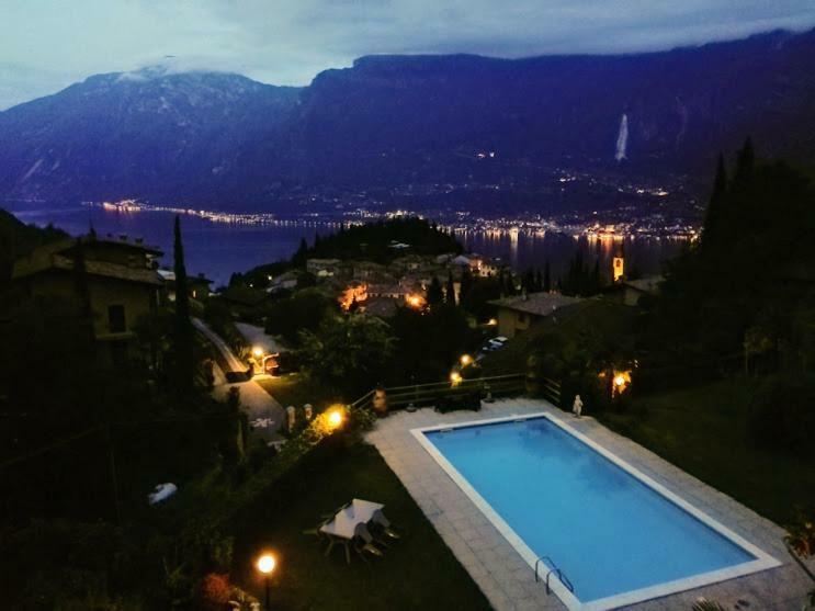 Appartamento Casa Pace Tremosine Extérieur photo